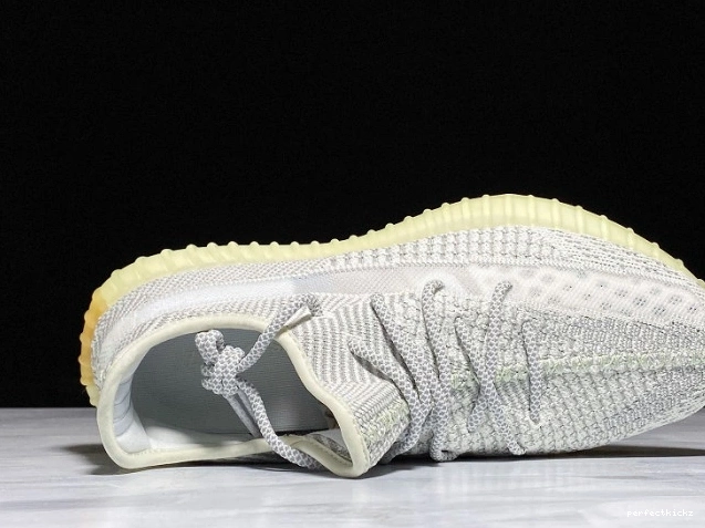 V2 Adidas Yeezy Boost FX4348 Non-Reflective Yeshaya 350 0716